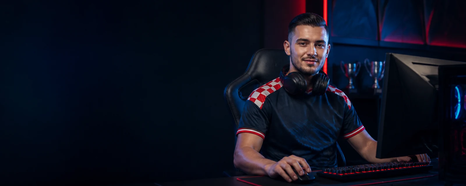 Jugador hrvatski de esports en una arena